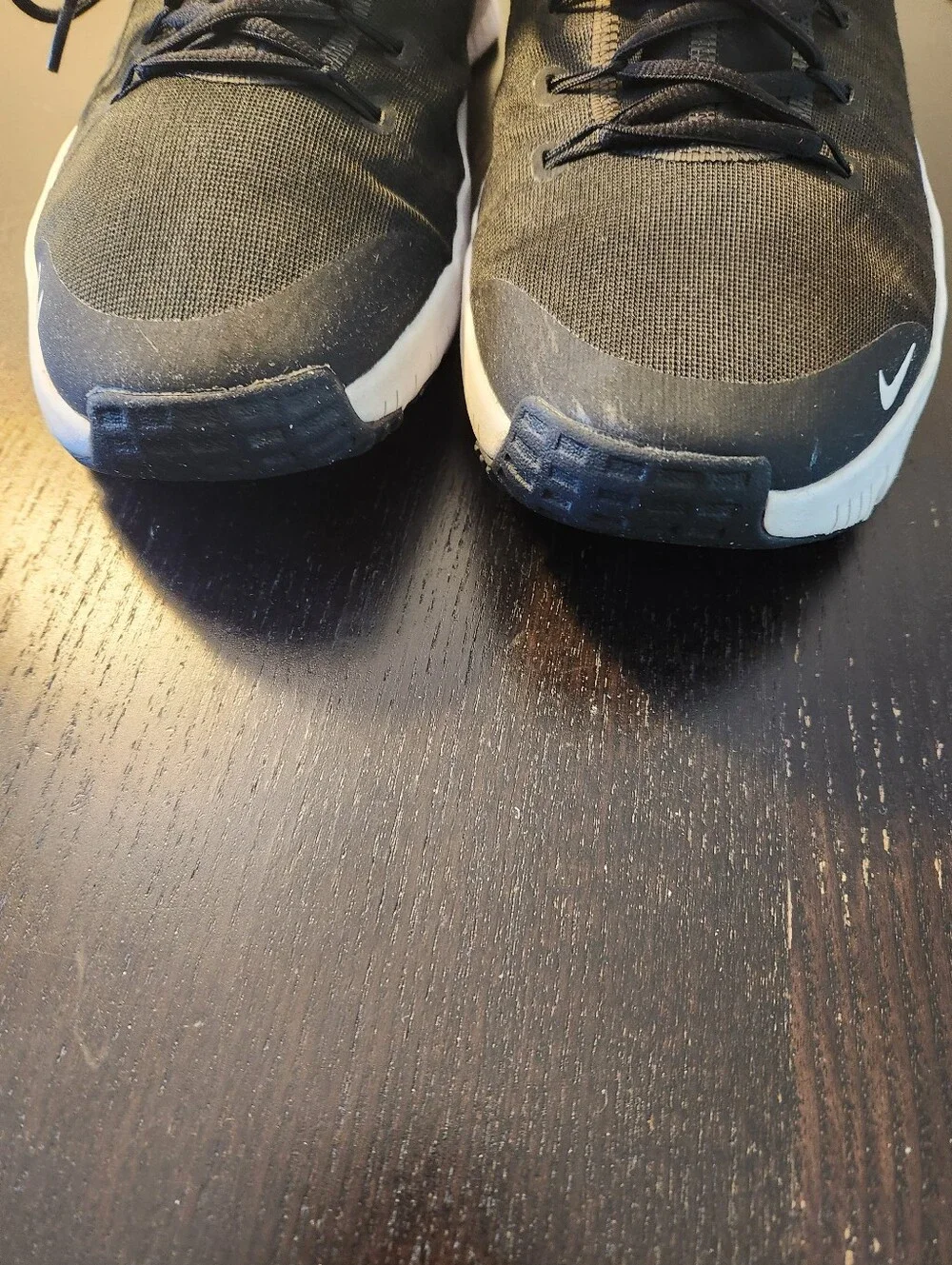 Nike Men’s Black and White Free Metcon